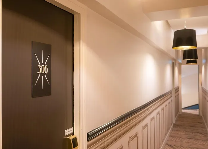 Malte - AstotelHotel Parijs